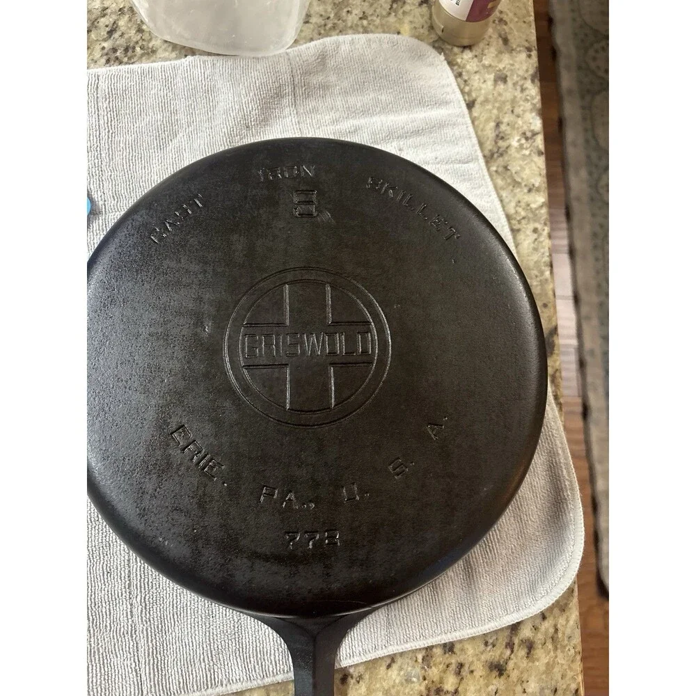 RARE Griswold Erie Pa USA #9 778 Large Block Logo Deep Skillet Crack 1920 - 1940 - Picture 4 of 11